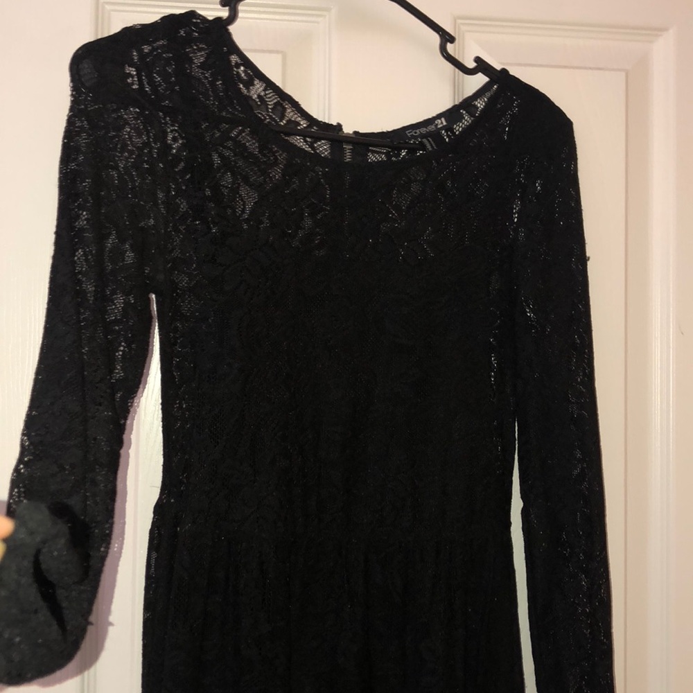 Long sleeve black lace high low dress w/zipper